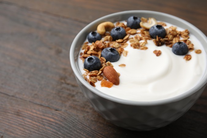 Yogur con frutas, una excelente combinación