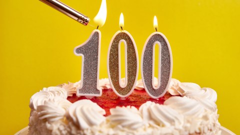 100 años pastel