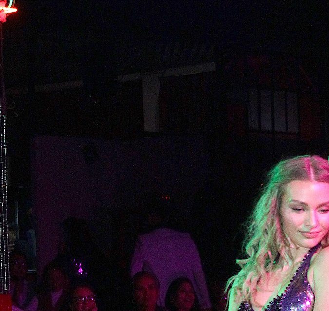 Irina Baeva y Emmanuel Palomares en la obra "Aventurera".