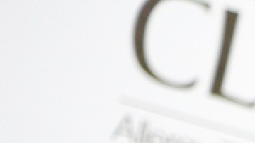 Matthew Perry posando.