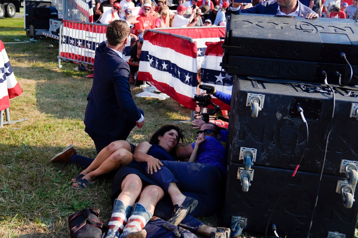 ¿Cuántas personas murieron en el tiroteo durante acto de Donald Trump en Pensilvania?