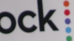 Nadia Ferreira posando.