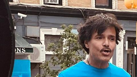 El sábado 3 de agosto se presentó el coro Cappella Sur en la calle 99 en Manhattan en el marco del Primer Festival de coros latinos.