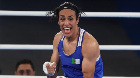 Argelina Imane Khelif celebró bailando que peleará por el oro en París 2024