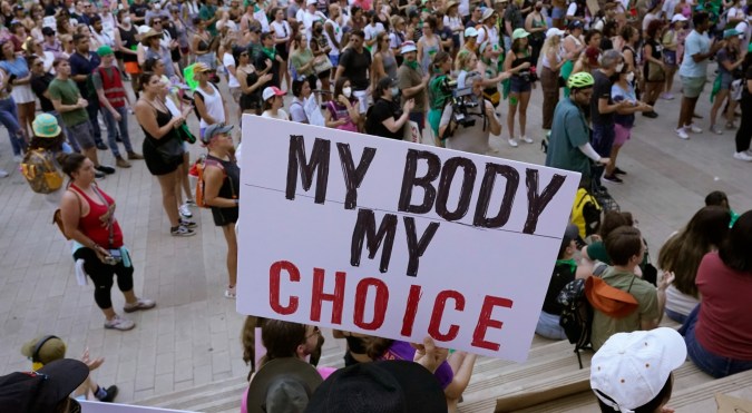 En algunos estados han tomado sus propias normas.