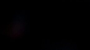 Luka Doncic (L) y LeBron James (R) antes de un encuentro entre Mavs y Lakers en 2023.