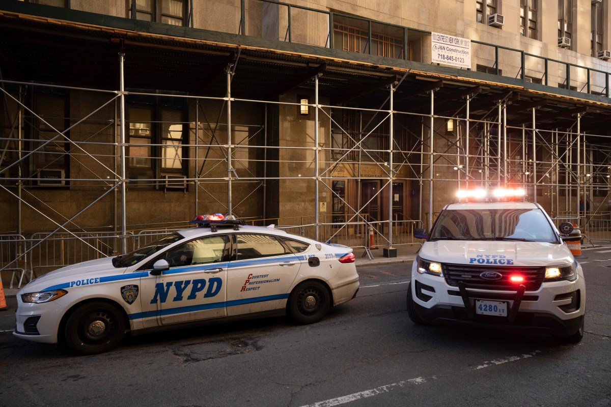 A French tourist was hit by a subject while leaving a restaurant in Midtown