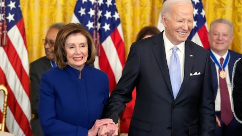 Joe Biden y Nancy Pelosi