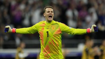 Manuel Neuer durante un partido entre Alemania y Suiza en la Euro 2024.