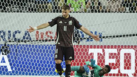 Santiago Gimenez durante la Copa America.