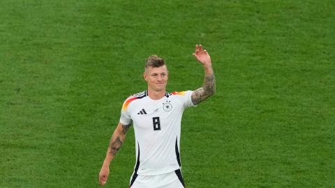 Toni Kroos durante un encuentro de la Eurocopa 2024 con Alemania.