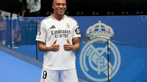 Kylian Mbappé durante su presentación oficial con el Real Madrid.