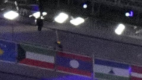 Armand Duplantis se convierte en leyenda tras su nueva medalla de oro en París 2024