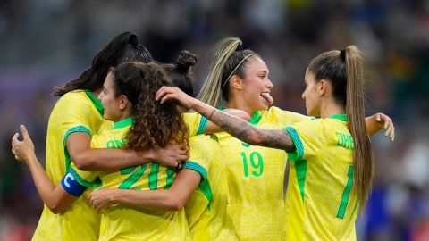 Brasil se verá las caras con EEUU por la medalla de oro en el fútbol femenino