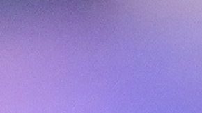 Podio del triple salto con tres cubanos representando a otros países.