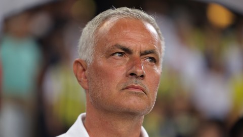Fenerbahce de Mourinho se queda fuera de la Champions League