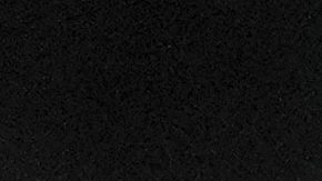 LeBron James muestra su medalla de oro de los Juegos Olímpicos de París 2024.