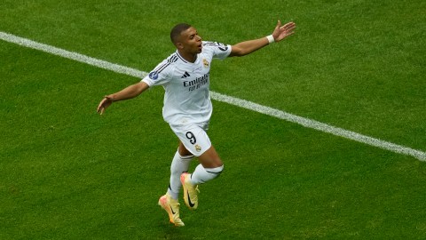 Kylian Mbappé apuesta por marcar unos 50 goles con el Real Madrid esta temporada.