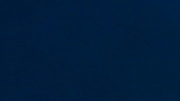 La casa en venta de Alexandra Daddario se construyó en los años 50.