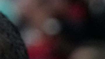 Anuel AA y su novia Laury Saavedra.