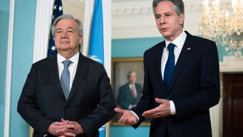 El secretario general de la ONU, Antonio Guterres, junto al secretario de Estado de EE.UU., Antony Blinken.