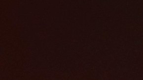 La canela molida de El Servidor Corp se presenta en una bolsa de plástico transparente de 1,5 onzas y fue distribuido a tiendas minoristas en Nueva York