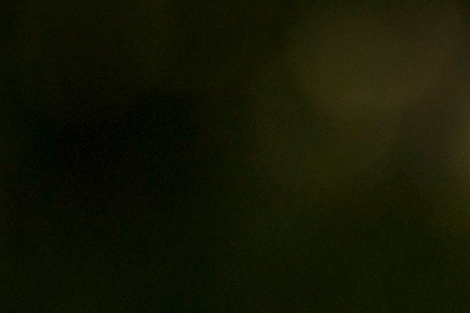 Brian Daniel Pintado, de Ecuador, celebra tras ganar la medalla de oro en la final de la marcha masculina de 20 km en los Juegos Olímpicos de Verano de 2024, el jueves 1 de agosto de 2024, en París, Francia. (Foto AP/Vadim Ghirda)