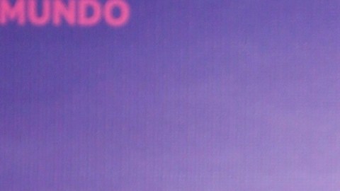 Daniel Sarcos, presentador de televisión.