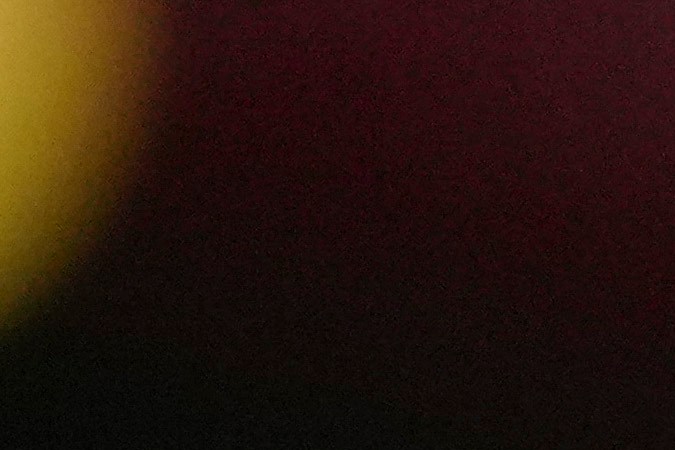 Fernando Torres saluda a la multitud después de un partido de fútbol de exhibición entre Liverpool Legends y Ajax Legends en el estadio Anfield, Liverpool. Foto: AP/Jon Super.