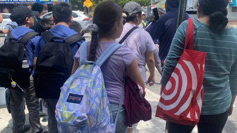 Las clases están a la vuelta de la esquina.