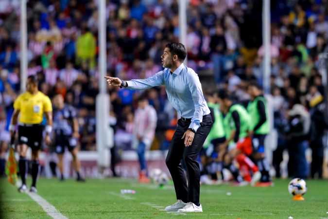 El técnico de Chivas lamentó la eliminación del equipo en la Leagues Cup.