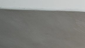 Está ubicado en Domino Park en South Williamsburg, a donde se puede llegar en ferry desde Midtown Manhattan y Wall Street.