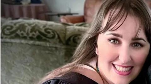 Mujer recién graduada de Ohio muere a tiros en caso de asesinato-suicidio
