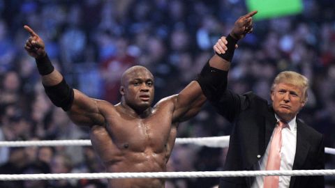 Bobby Lashley con Donald Trump en la WWE.