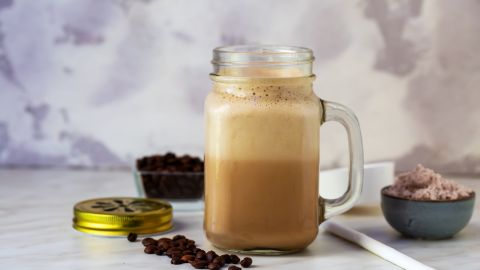 Licuado de proteína y café