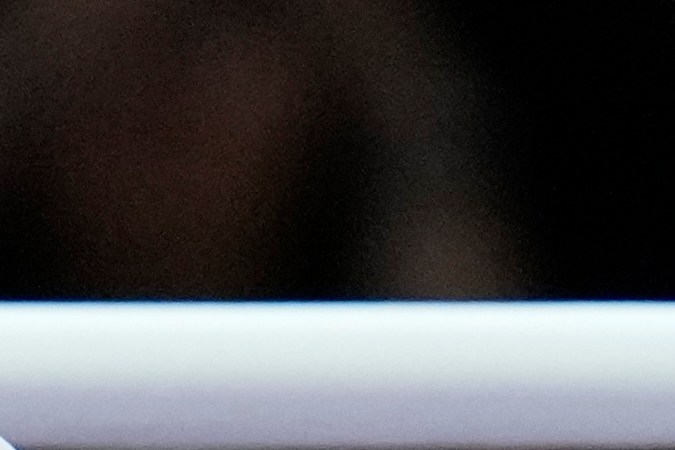 El mexicano Marco Verde, a la derecha, celebra después de derrotar al indio DEV Nishant en su combate de cuartos de final de boxeo de 71 kg en los Juegos Olímpicos de Verano de 2024, el sábado 3 de agosto de 2024, en París, Francia. (Foto AP/Ariana Cubillos)