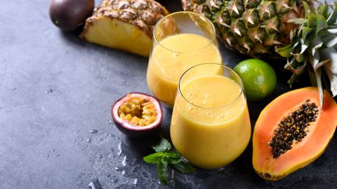 Jugo de papaya y piña