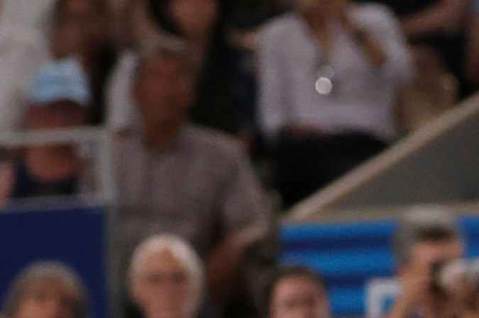 PARÍS, 31/07/2024.- Los tenistas estadounidenses Austin Krajicek y Rajee Ram en acción ante los españoles Rafa Nadal y Carlos Alcaraz en los cuartos de final de dobles masculinos de tenis de los Juegos Olímpicos de París 2024, en el complejo de tenis Roland Garros de París. EFE/ Juanjo Martín