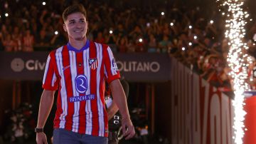 Julián Álvarez en la noche de bienvenida a los nuevos jugadores del Atlético de Madrid.