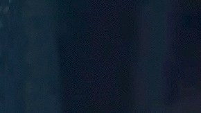 Aracely Arámbula actuando en público.