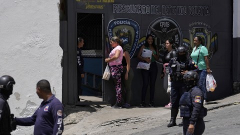 Amenazas, violencia y humillaciones: el calvario de las mujeres detenidas en Venezuela