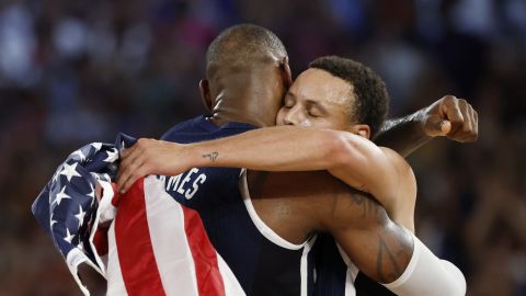 Team USA hizo valer su favoritismo y superó a Francia por el oro en baloncesto