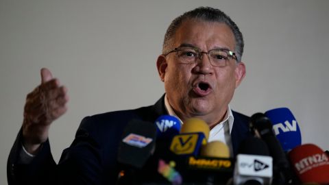 Excandidato presidencial se niega a firmar acta que obliga a acatar decisión del Supremo en Venezuela
