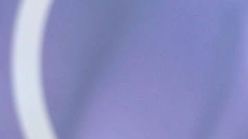 Guaynaa y Lele Pons posando.