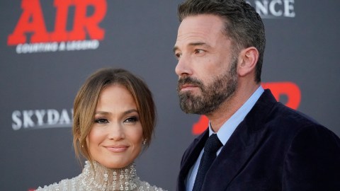 Jennifer López y Ben Affleck se divorciarán tras dos años de matrimonio.