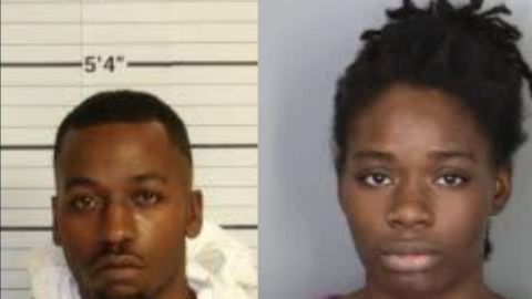 Dejon Smith, de 34 años, y Kiya Moore, de 21, ambos de Tennessee.