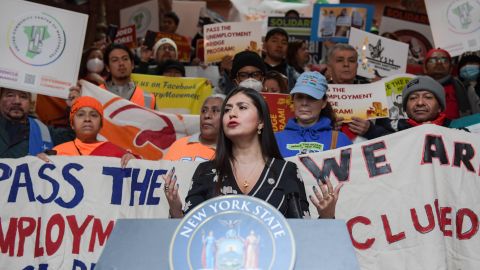 La senadora estatal Jessica Ramos es una de las legisladoras más efectivas en Albany, y ha sacado adelante importantes leyes a favor de los trabajadores e inmigrantes