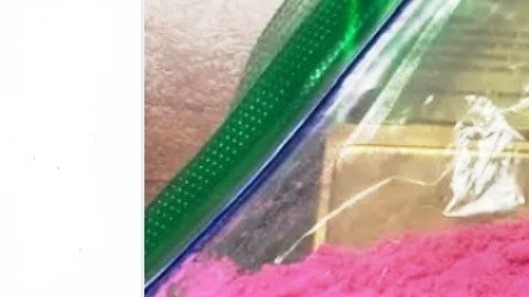 Cocaína rosada, también conocida como "tusi".