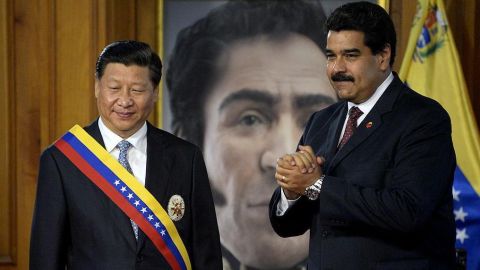 Maduro cuenta con el respaldo de China, Rusia e Irán, quienes lo felicitaron por su "triunfo".