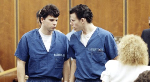 Lyle y Erik tenían 21 y 18 años cuando mataron a sus papás. En 1996 fueron sentenciados a cadena perpetua.